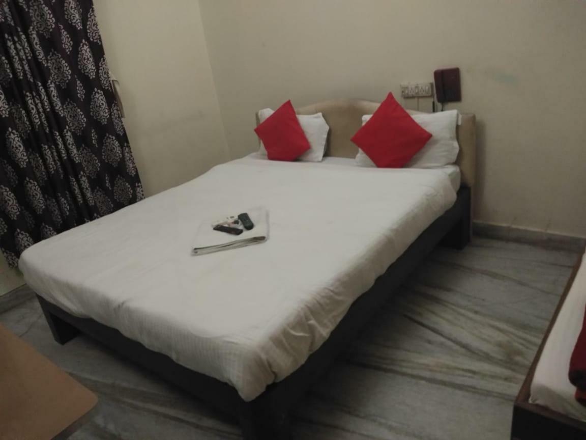 Raviz Inn Kalkata Exteriér fotografie